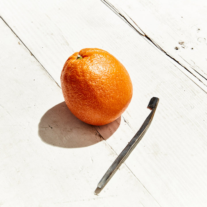 Orange peeler